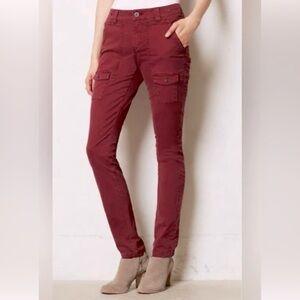 Anthropologie Pilcro Tiri mid rise cargo pant Size 10 burgundy